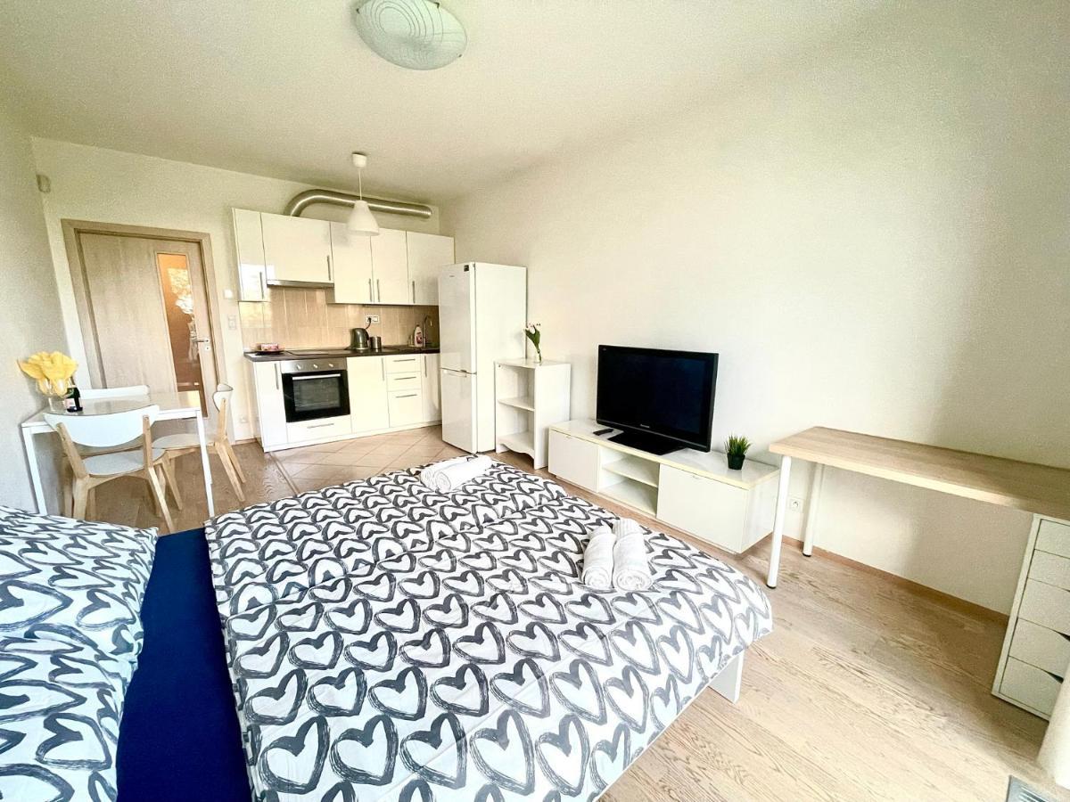Centrum Park Studio Prague Extérieur photo